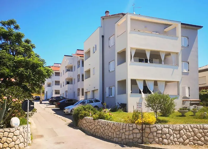 Apartament In With Wifi *